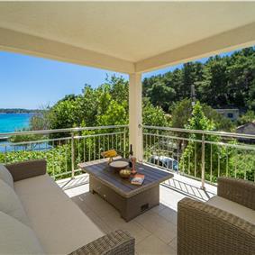 6 Bedroom Beachfront Villa with Heated Pool near Vela Luka on Korcula Island, Sleep 12